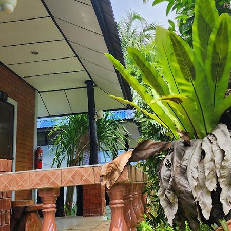 Lovely Lanta Resort 란타섬 외부 사진