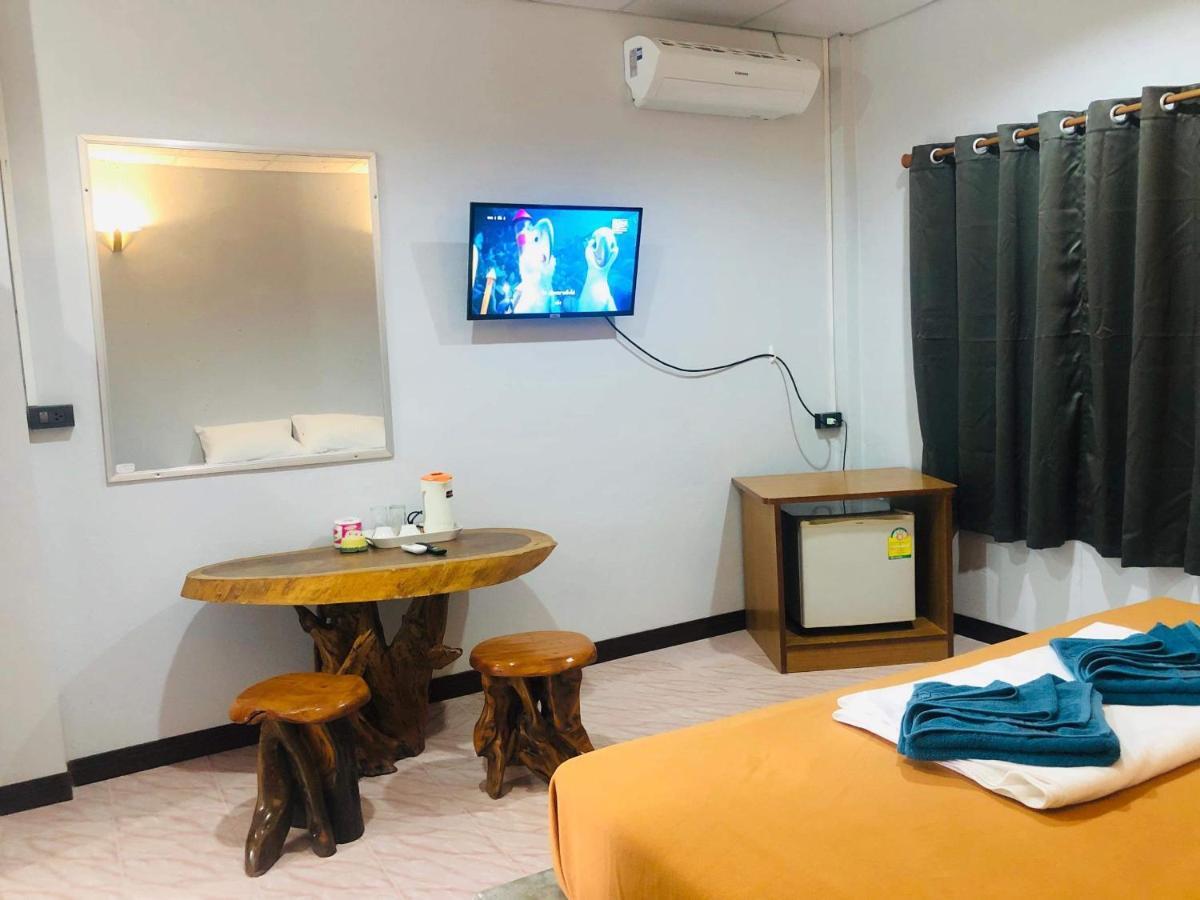 Lovely Lanta Resort 란타섬 외부 사진